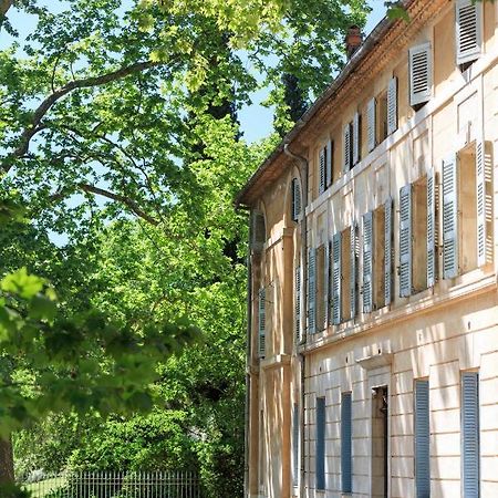 Chateau De Saint Martin Bed & Breakfast Taradeau Bagian luar foto